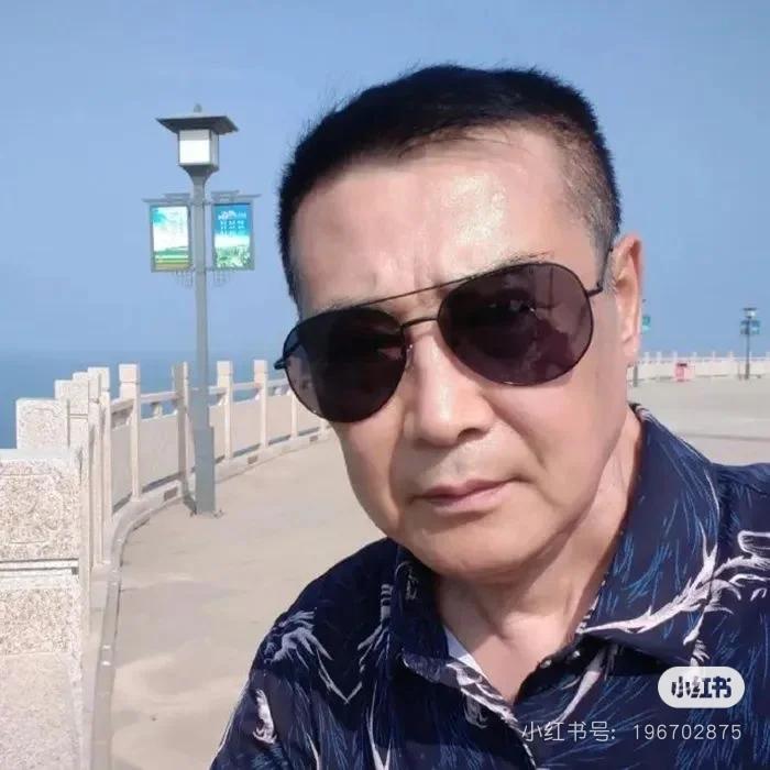 丶AAA家电维修老王头