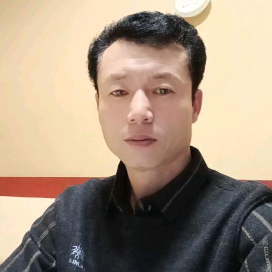 ( ˃̶̤́ 逆风飞翔꒳ ˂̶̤̀ )