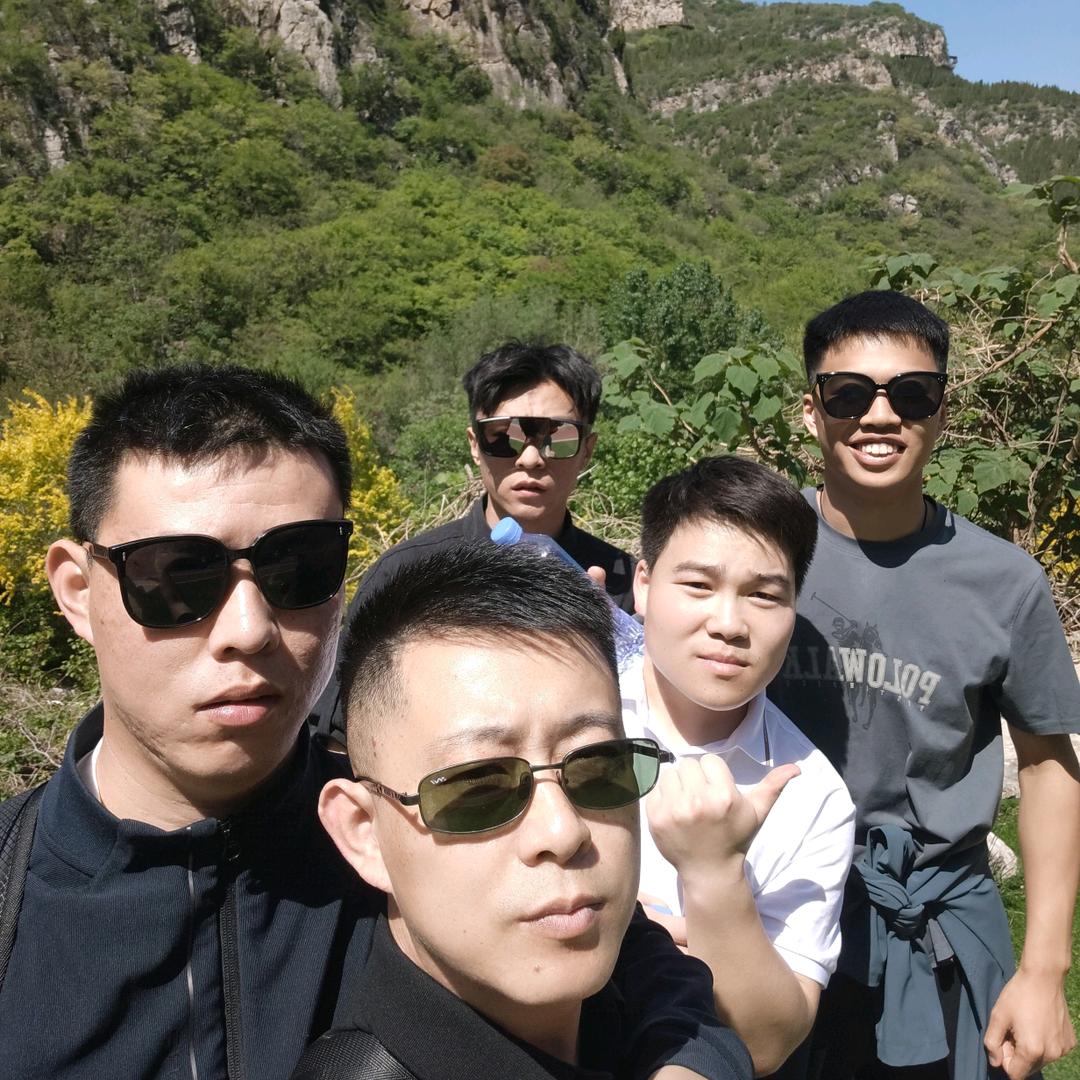 亿人忠哥很无奈