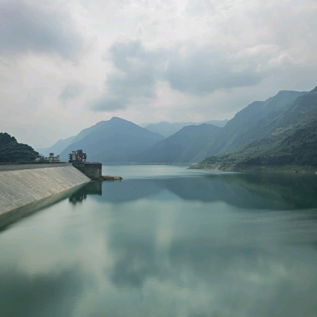 罗密欧和🐷一夜