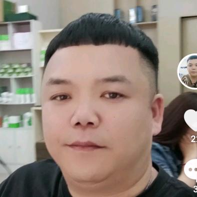 许多多