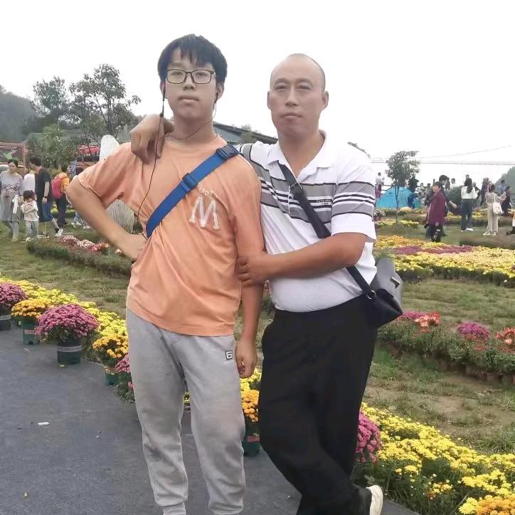隔壁老王😂😂