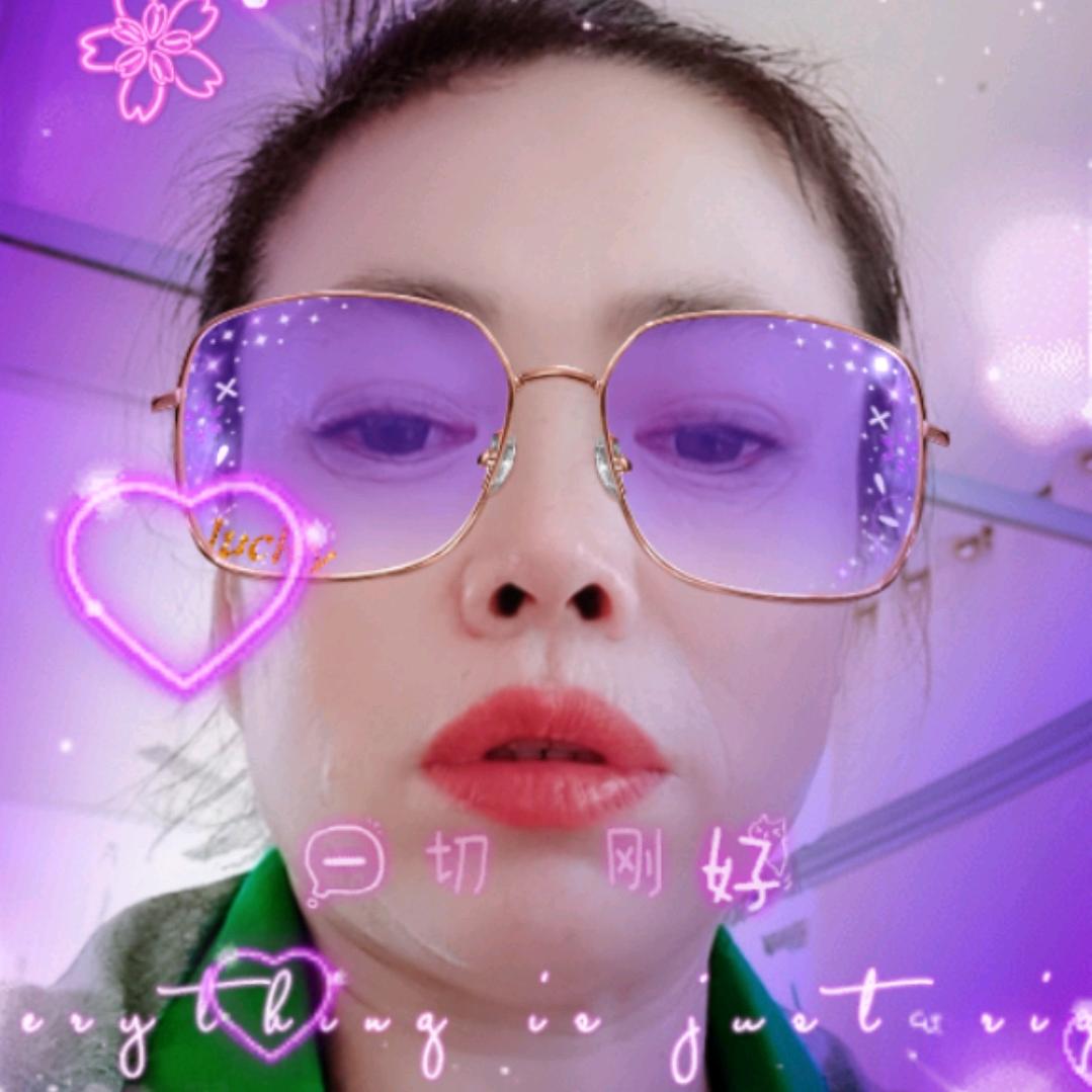 用户5214625438036小英