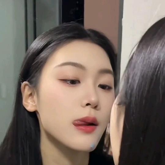 宁书瑶商贸行
