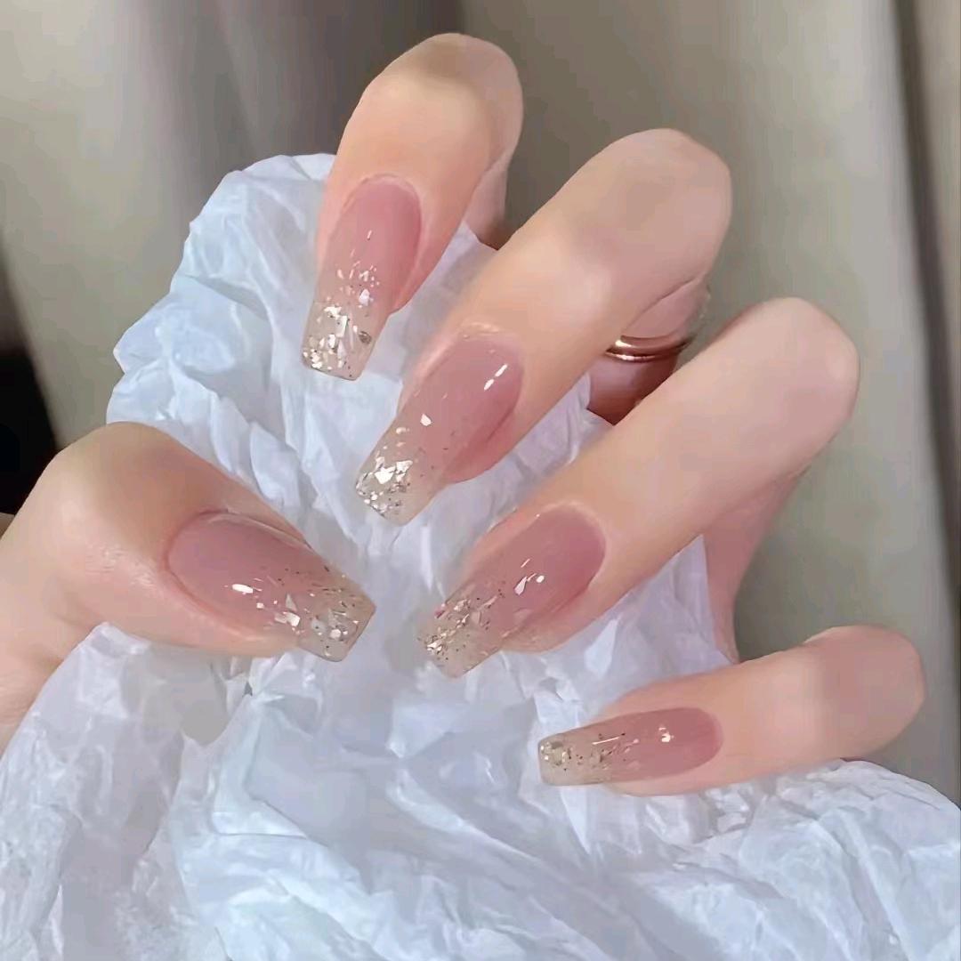 美业   曼曼