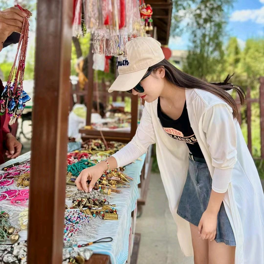 纤韵阁美甲美睫