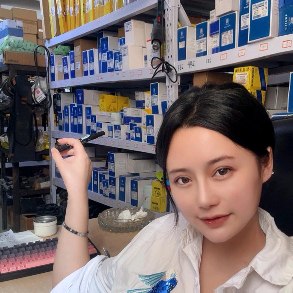 榆林奕成挖机配件