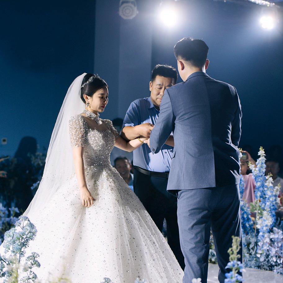 满眼星陈 ·ᰔᩚ