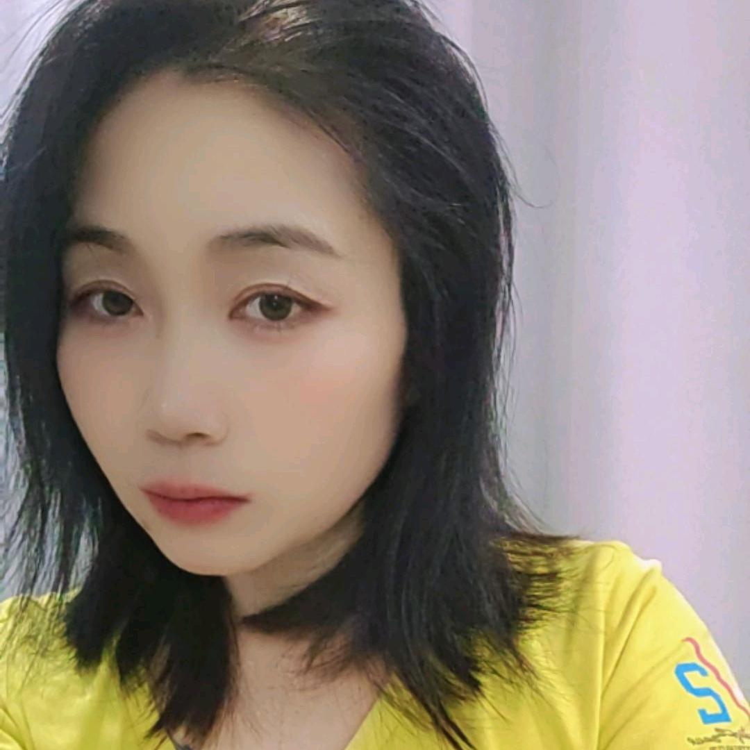 颜颜吖