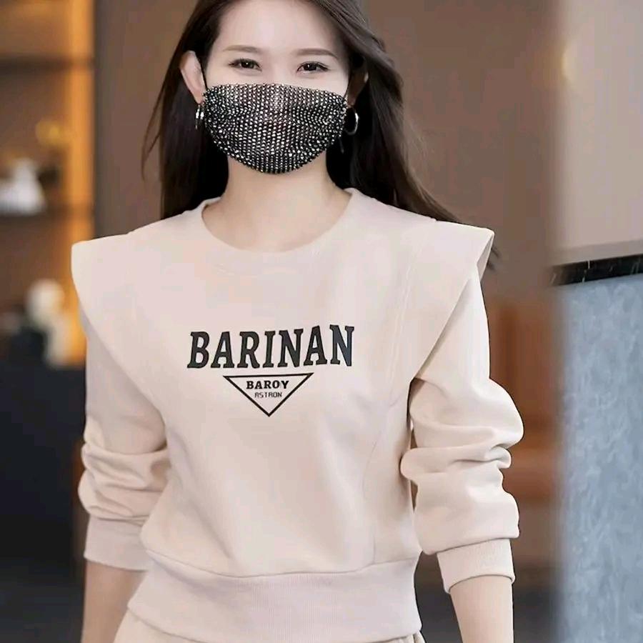依优梦服装
