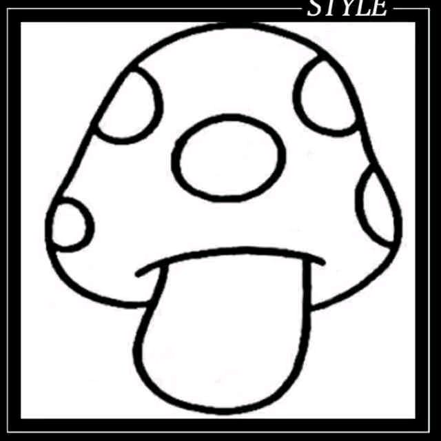 采蘑菇的小姑娘