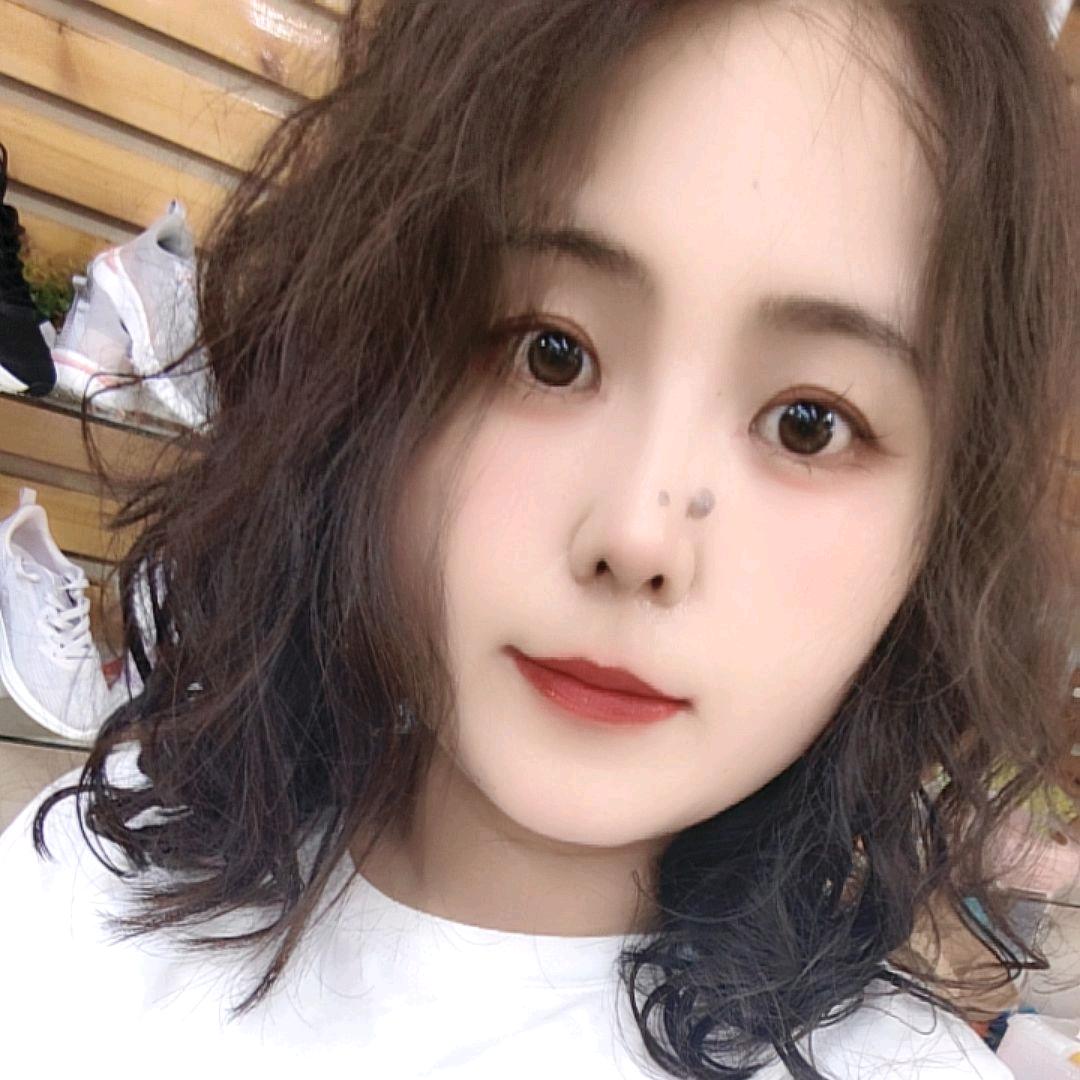 阳光鞋吧张小真