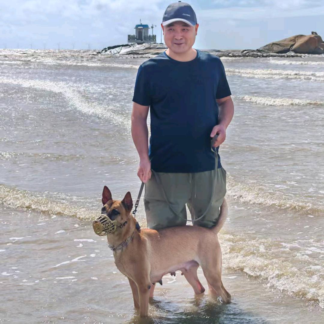 天高云谈，千奕康建筑工程有限公司