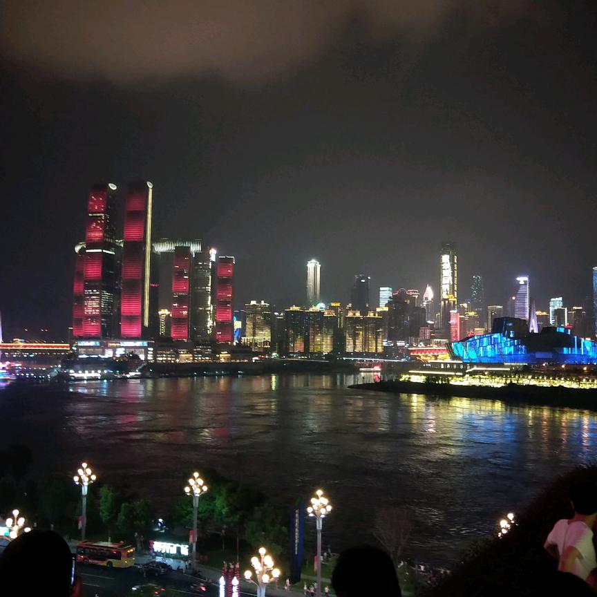 钓鱼翁