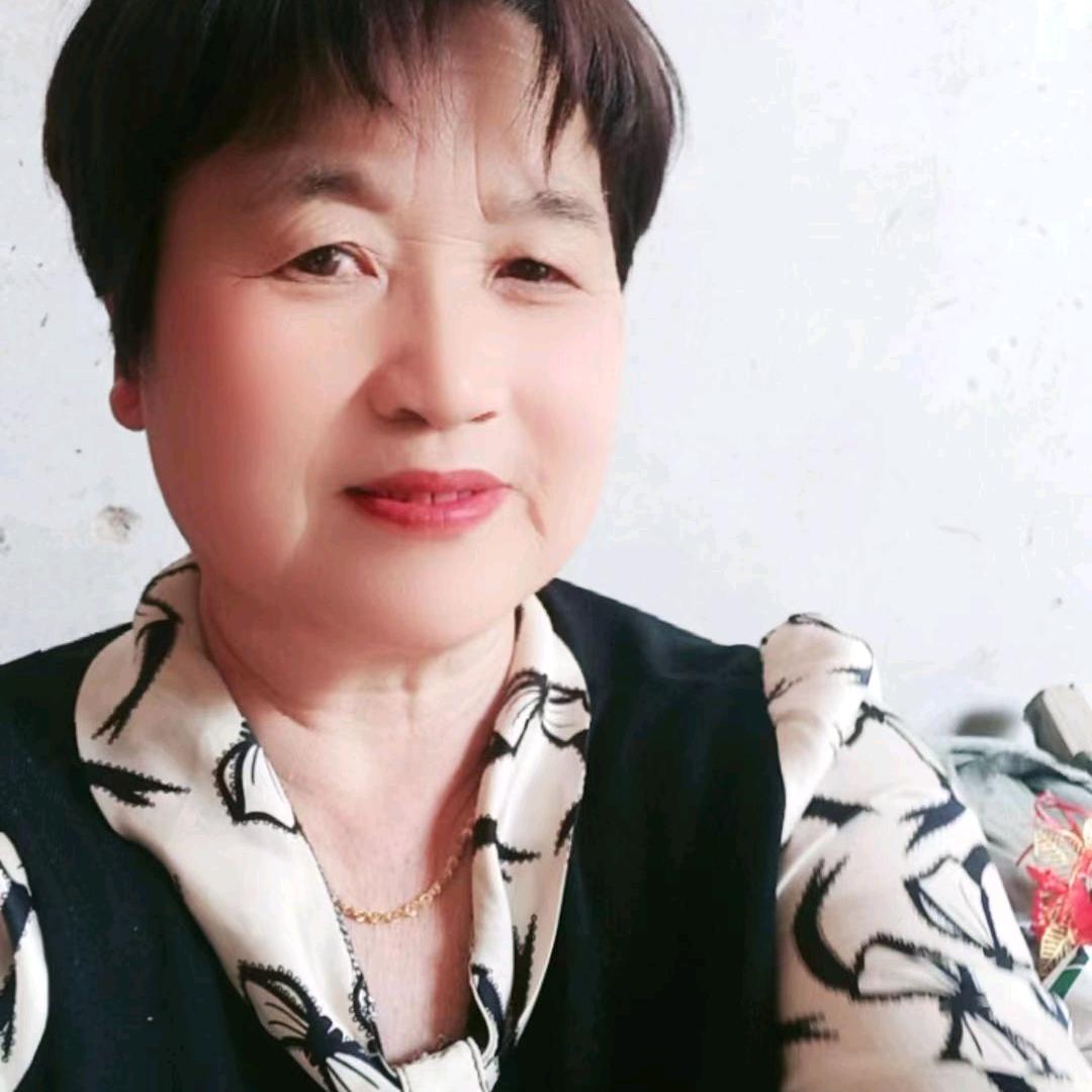 刘彤奶奶