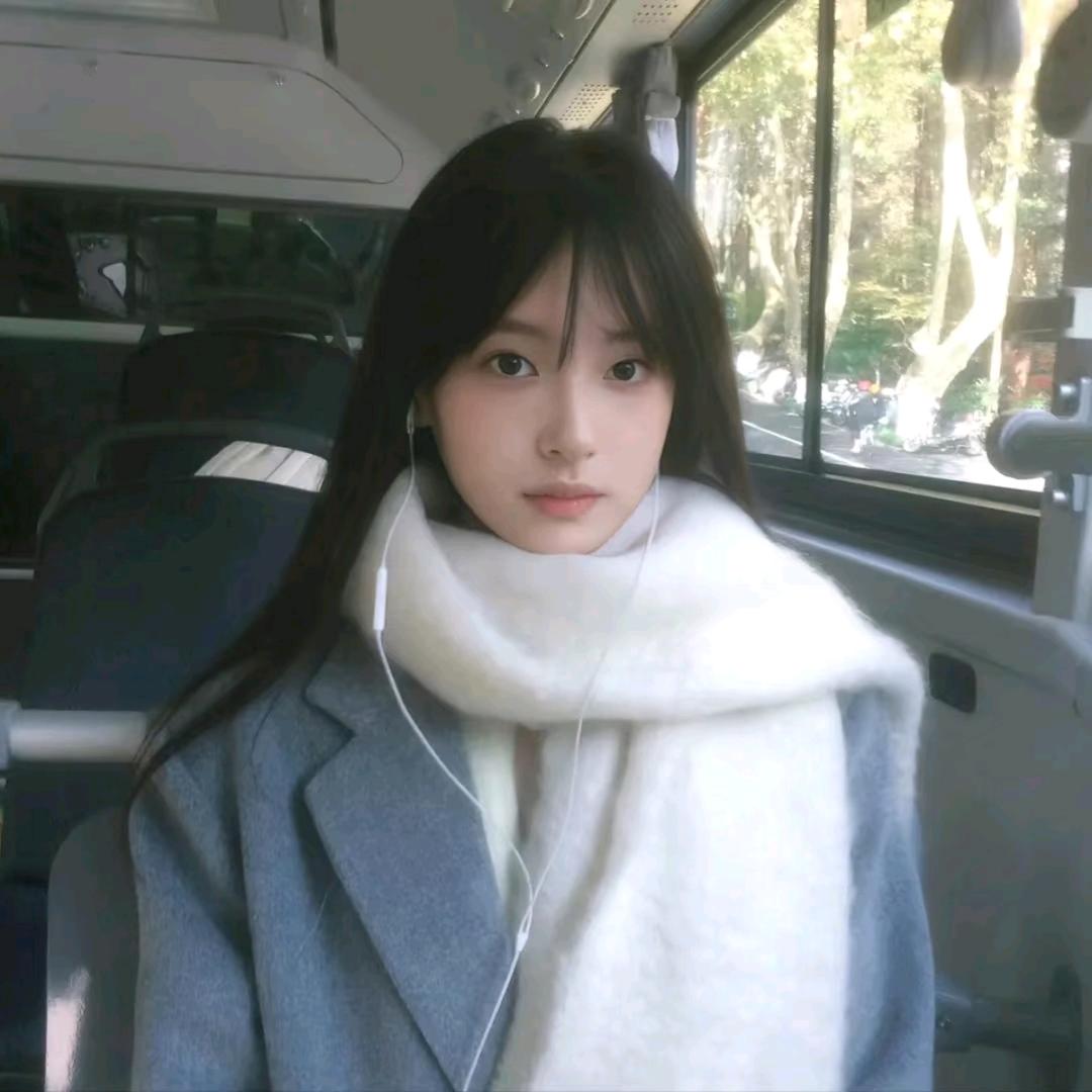 听悲伤的情歌，喜欢最好的你