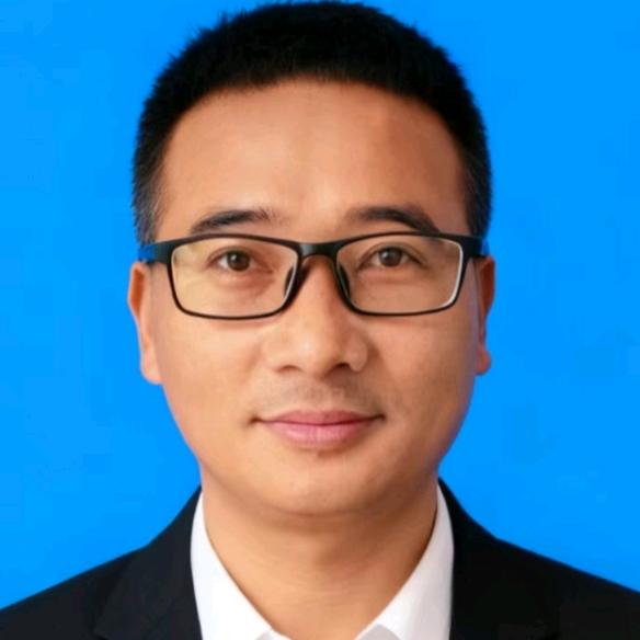 鸿新李光辉