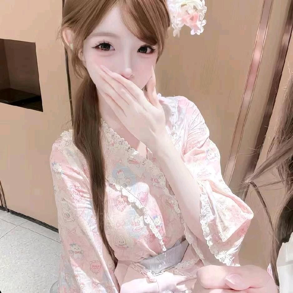 依依