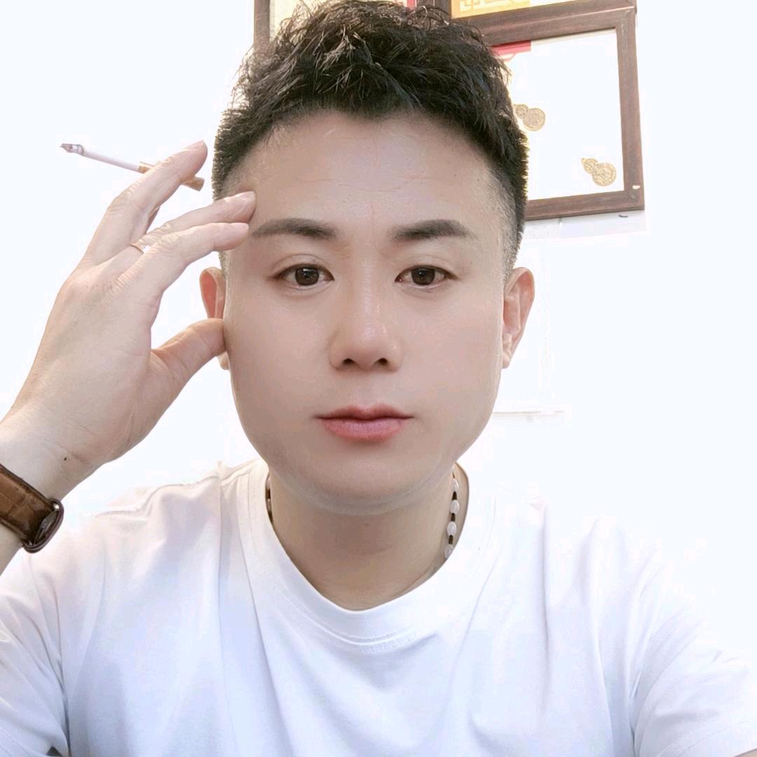 怀远,《青年才俊》品牌男装店