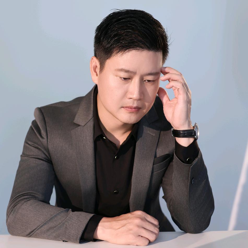 华总很闲