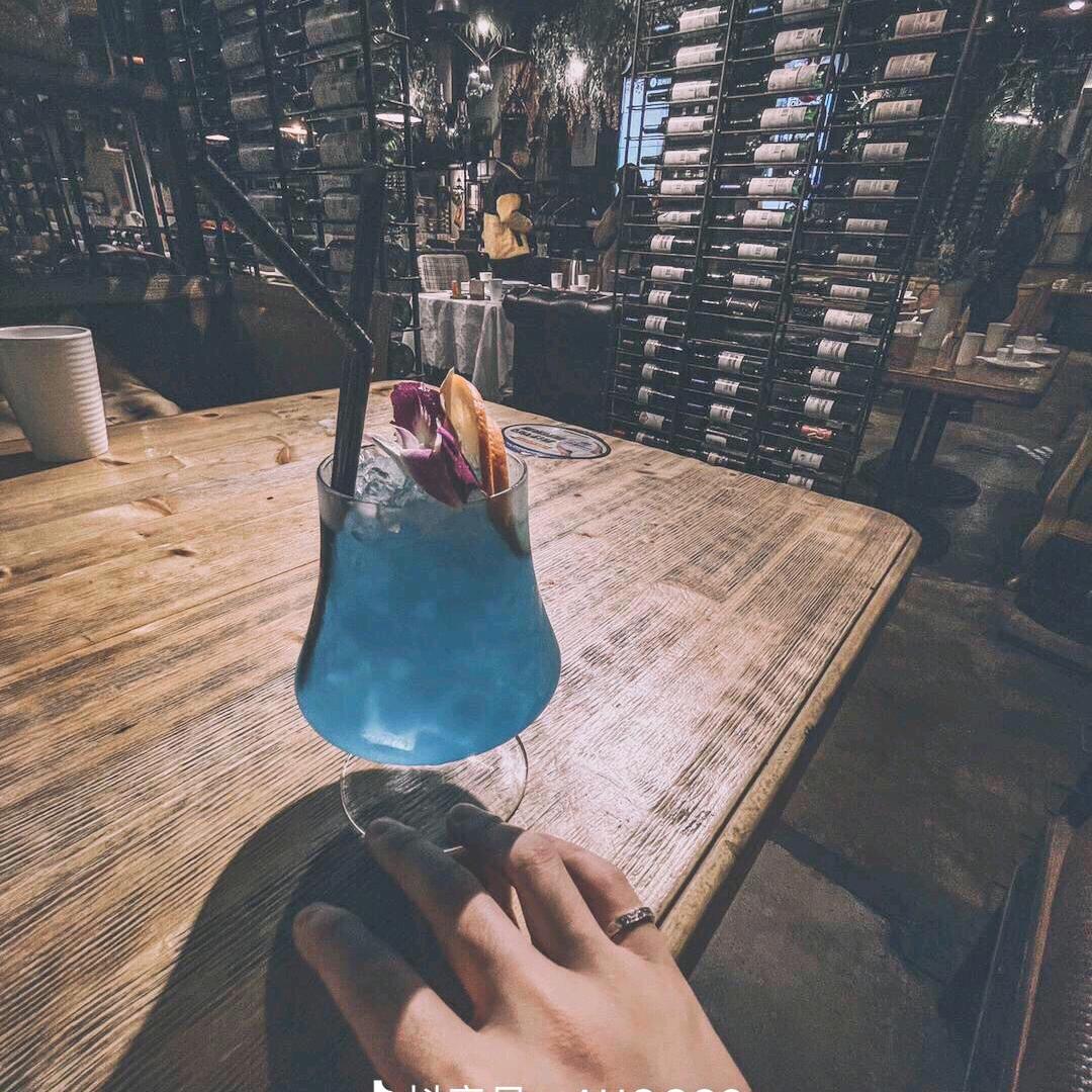 一生有爱何惧风飞沙