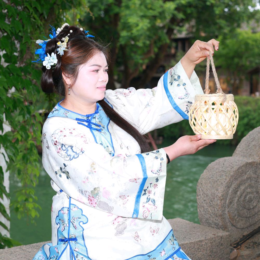 飞姐的摆烂生活（不定时开直播）