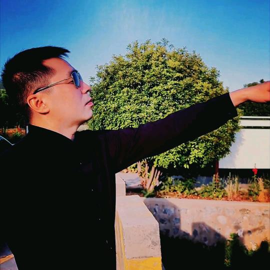 坐看云起