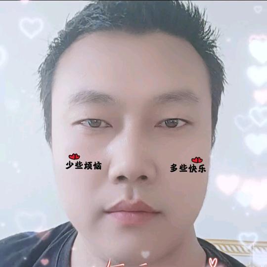 淡淡的烟味