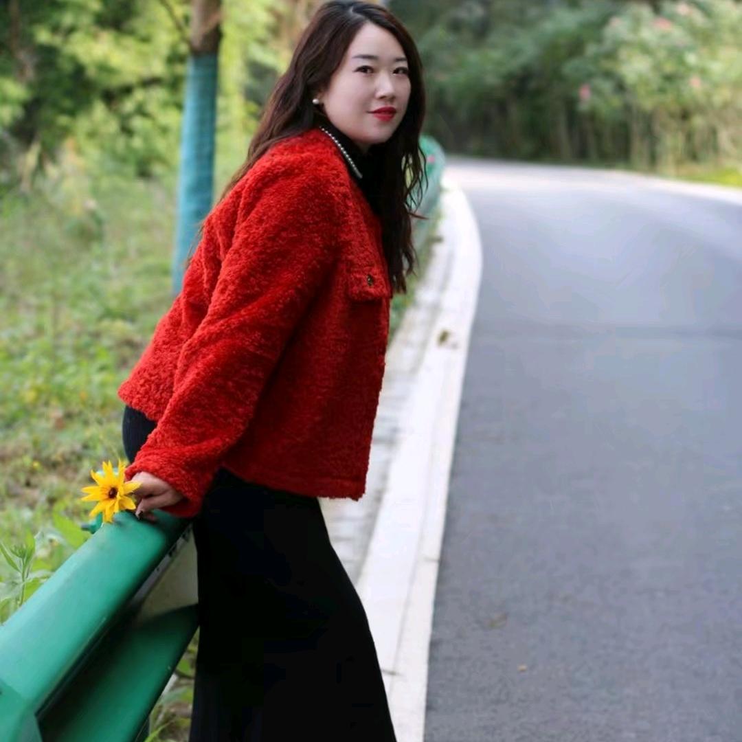 是邓小小呀🌸