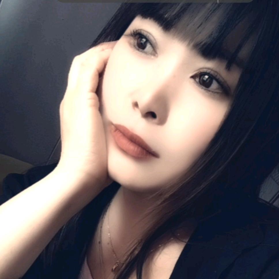 李玲