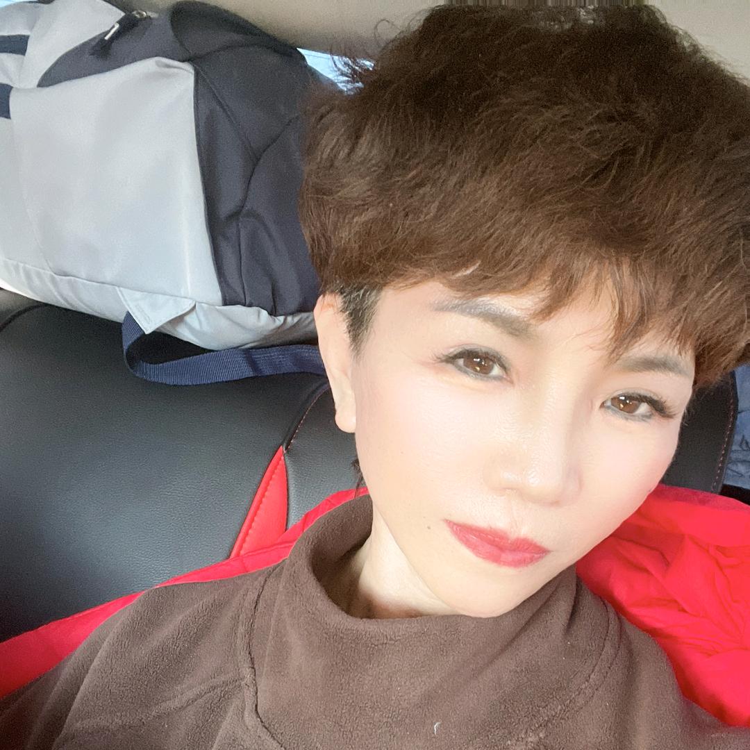小卢