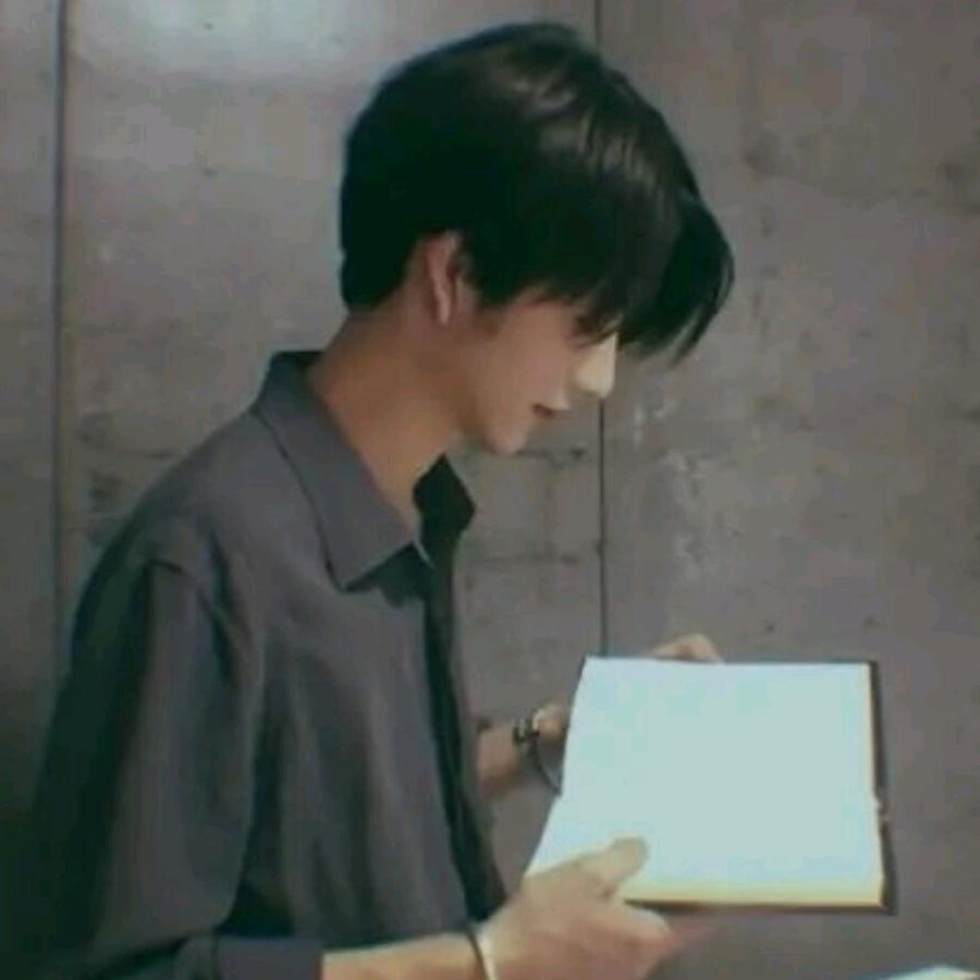 北纬180