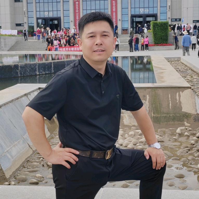 开着房车全国巡回（白氏总部白师傅）