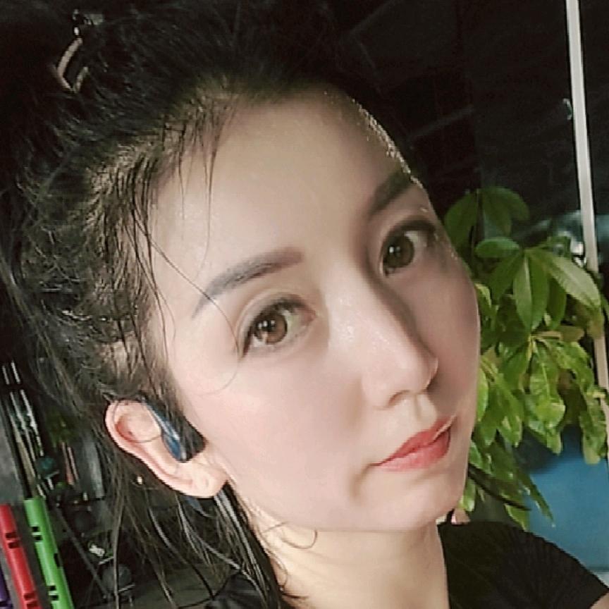 贺家二小姐〈海外生活〉