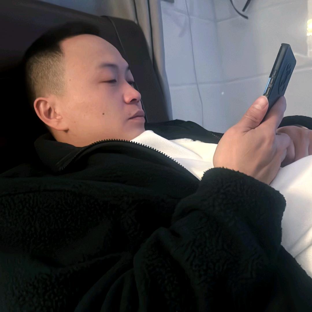 鸿诚达