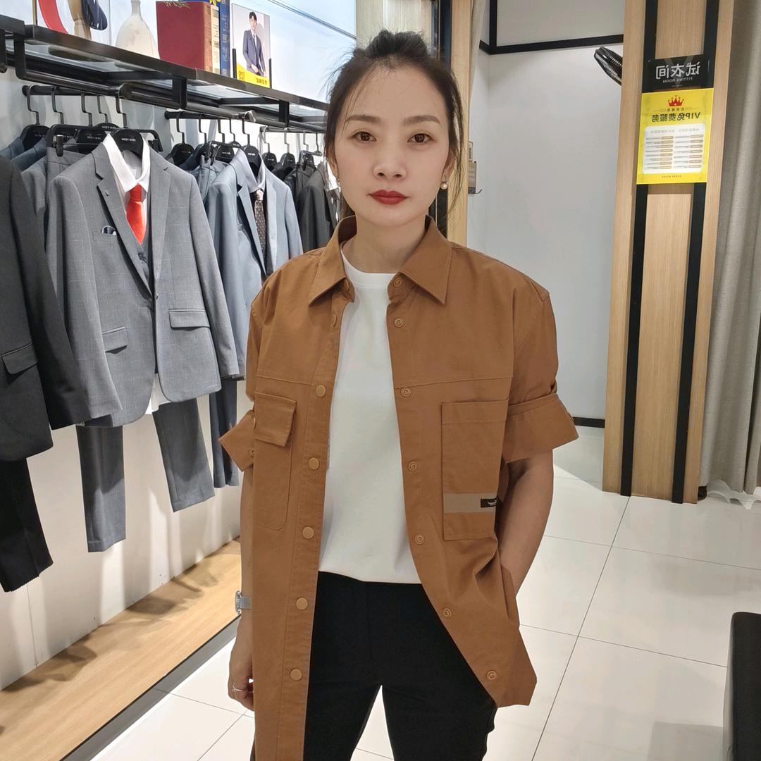 兴文中山西路《杰尼威尼》静静