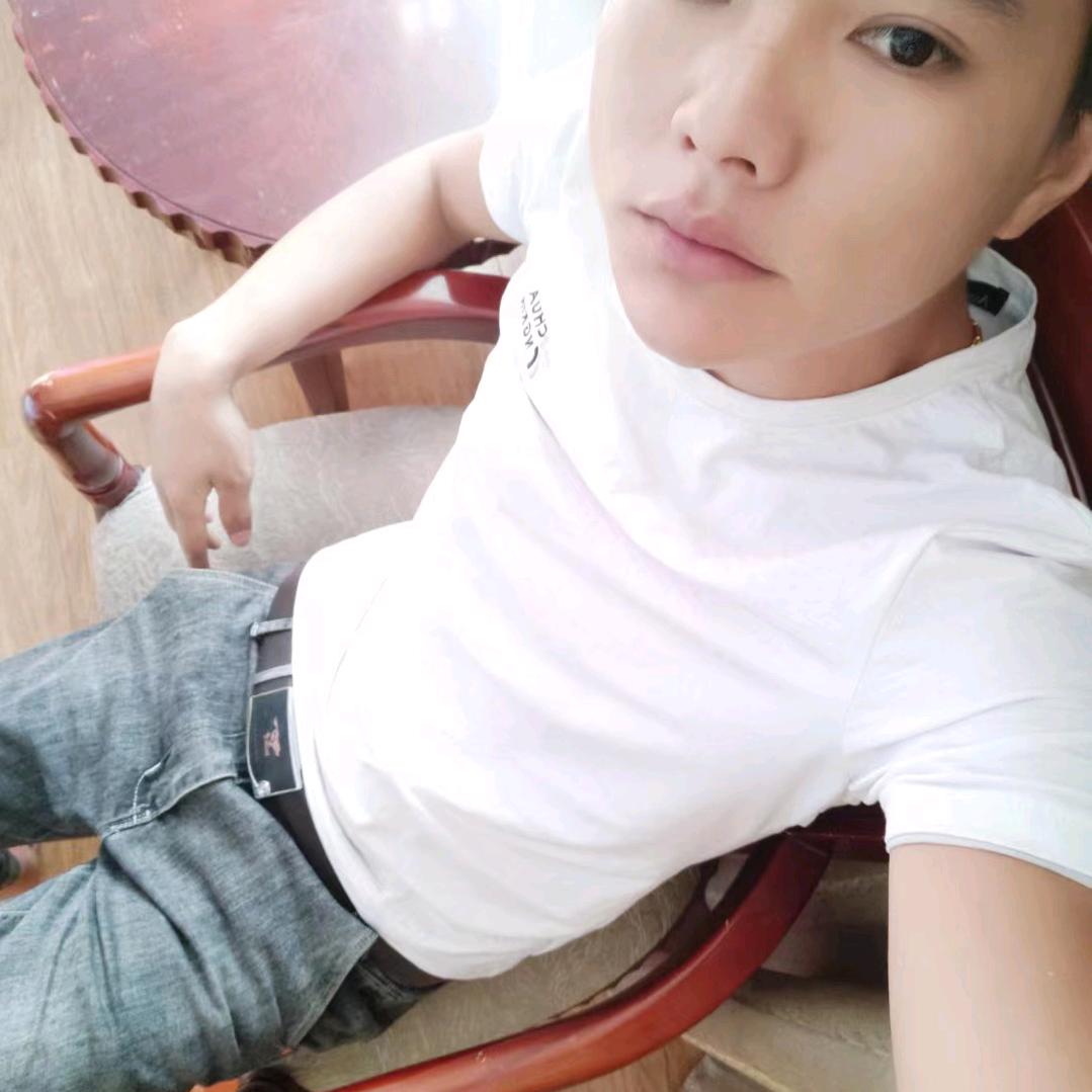 《小♿️冯》