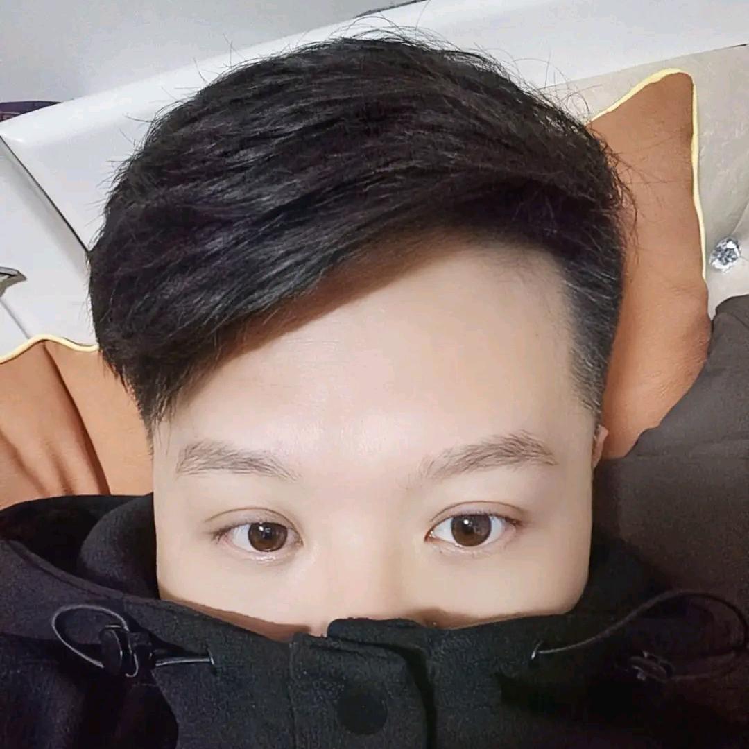 【一抹清风醉红尘】