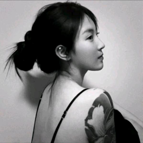 @.ying