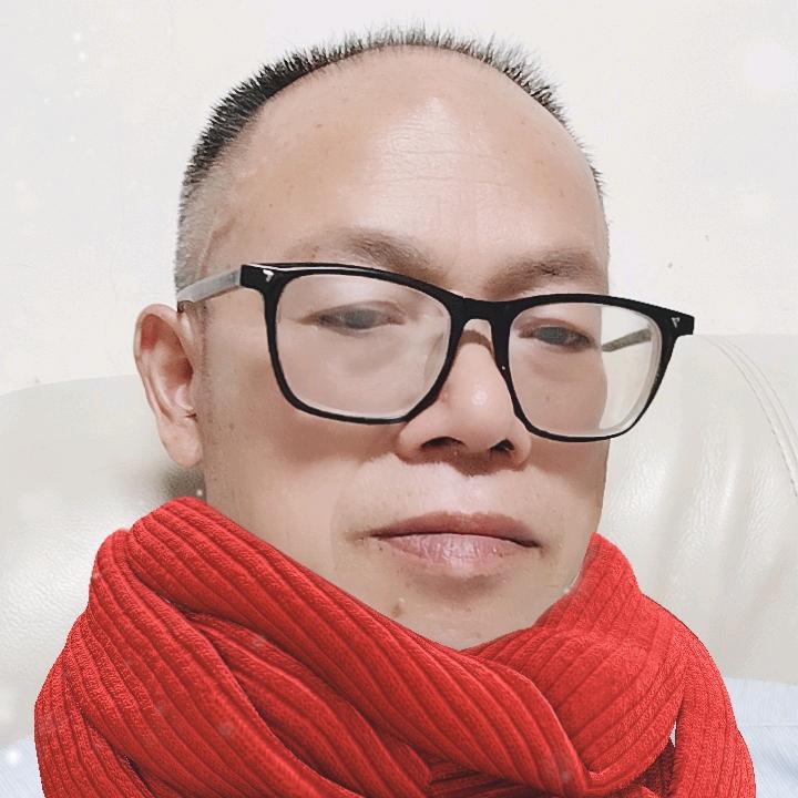 影在云中龙