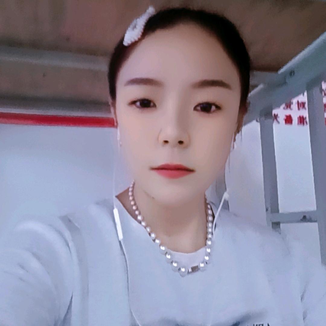 易家小妹子