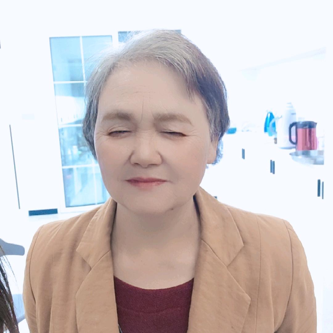 沁沁奶奶