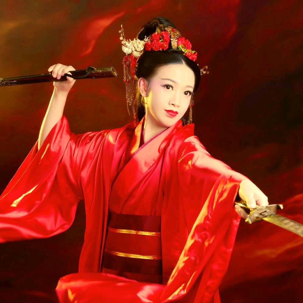贵 州 明  月