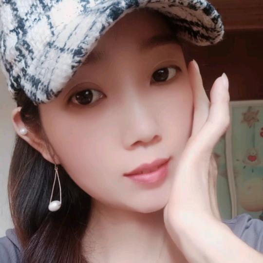 时间不会从来人生没有如果要好好珍惜当下。