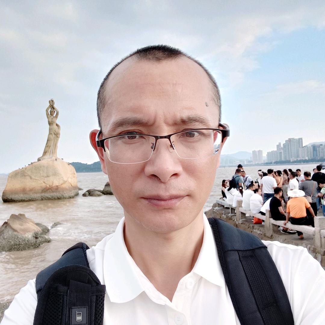 张仕梁
