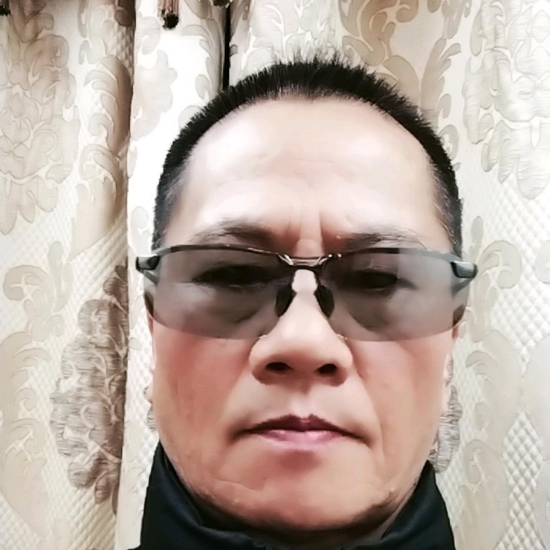 迪哥，🎤🎤