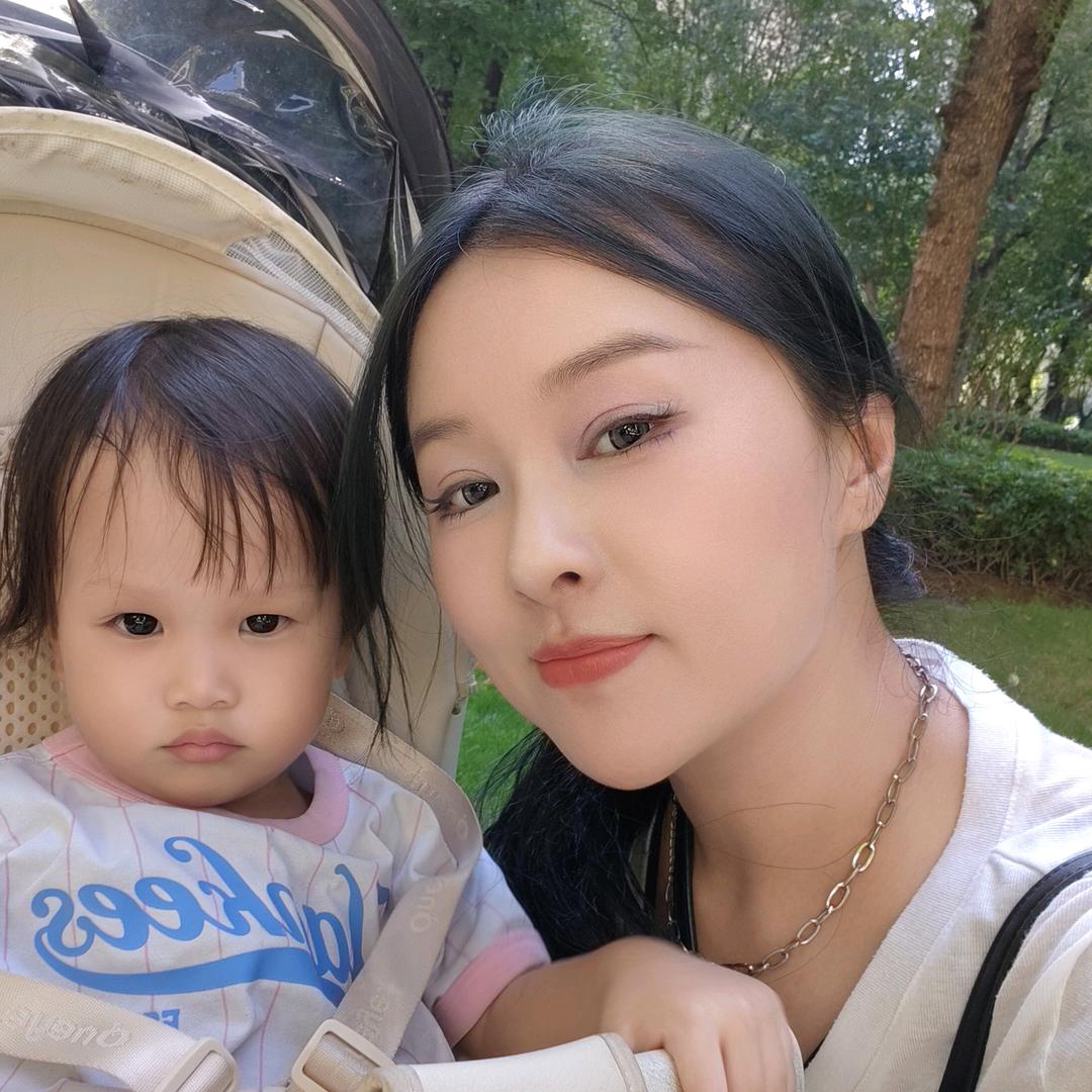 三胎妈妈小熊宝