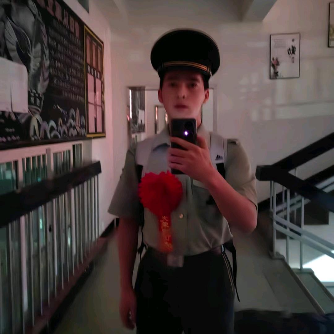 兵王重生之我在清镇卖糯米饭