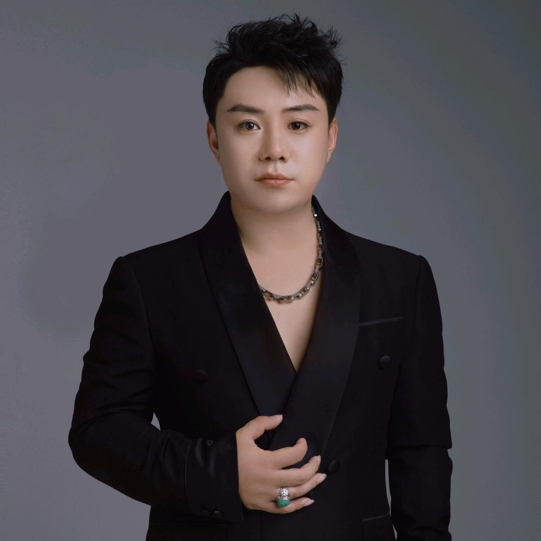 聊城市一剪美职业培训学校大冰老师