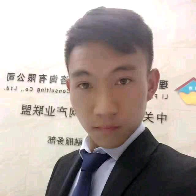 骑着小猪等你